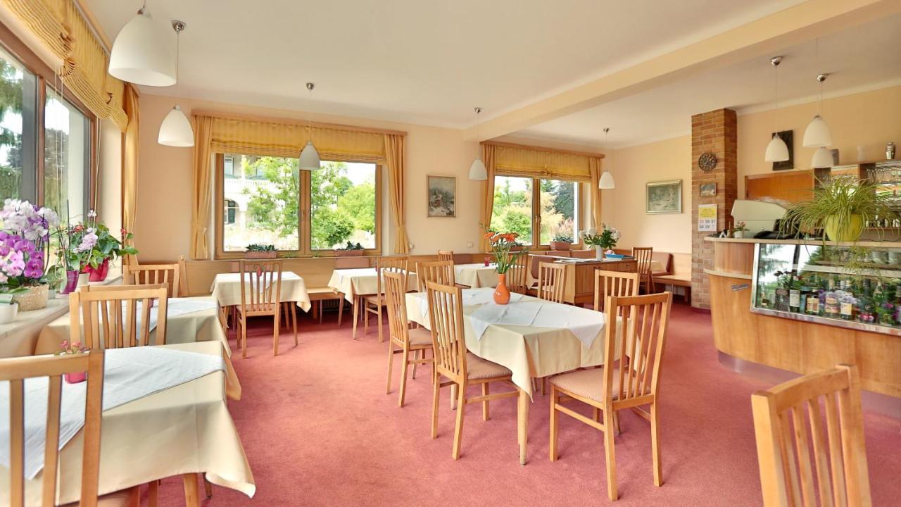 Hotel Reineldis Mureck Extérieur photo